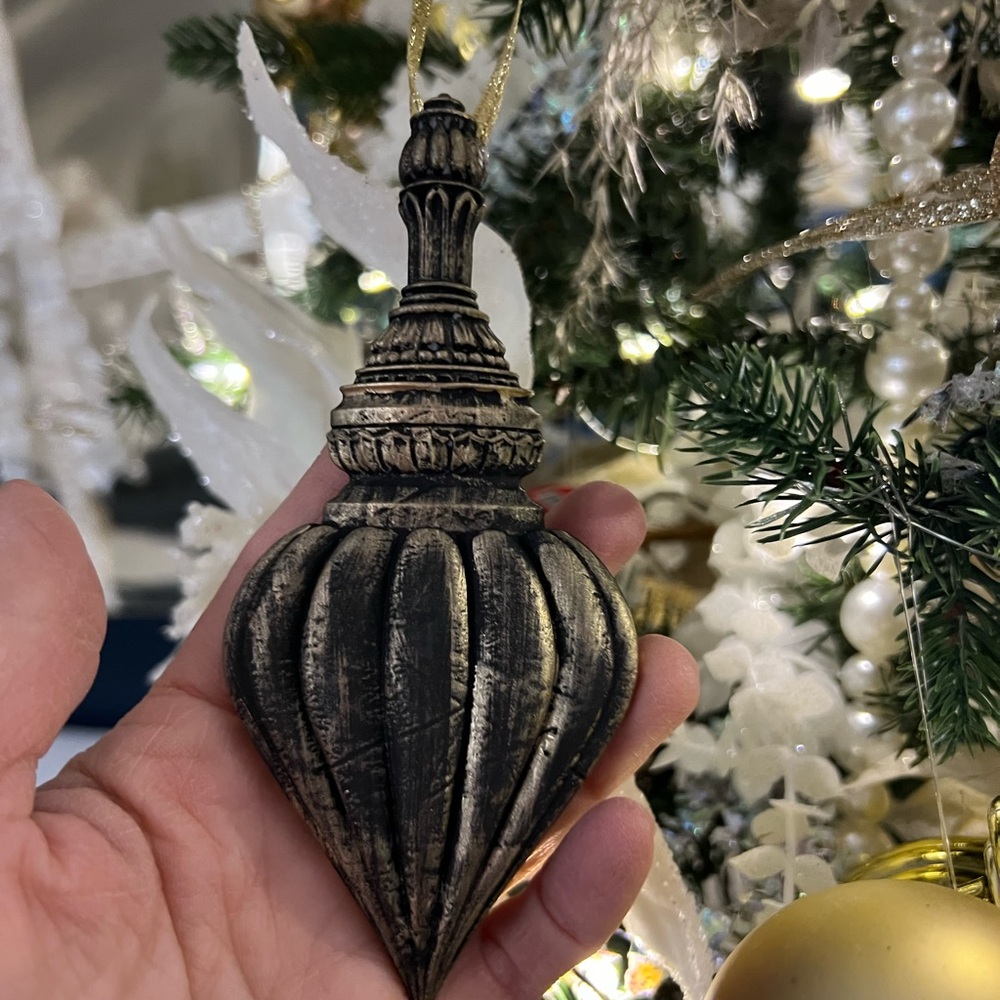 New seven piece Christmas ornaments set. Made with IOD mold.